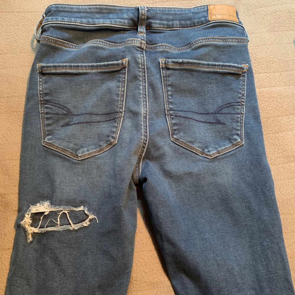 clothes - Picture 2 of 2
